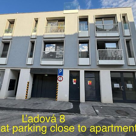 ברטיסלאבה New Apartment 6 - Self Check In, Free Parking מראה חיצוני תמונה
